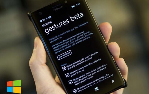 Gestures Beta به شما اجازه می دهد تا به گونه جدیدی با گوشی خود کار کنید.