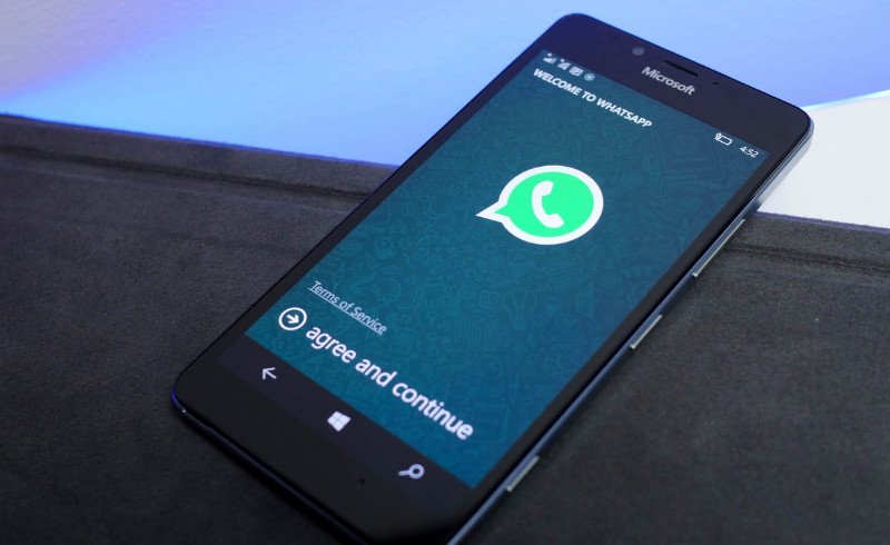 نسخه جدید WhatsApp با قابلیت OneDrive chat backups منتشر شد.
