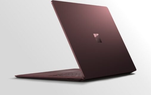 Surface Laptop 2 مایکروسافت، سرعت و زیبایی در کنار هم